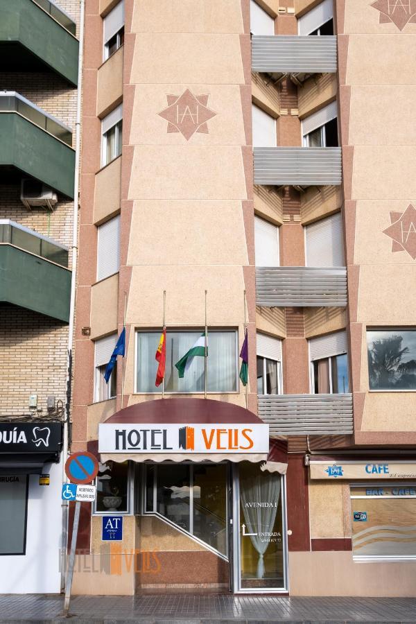 Hotel Velis - Avenida I Velez Malaga Kültér fotó